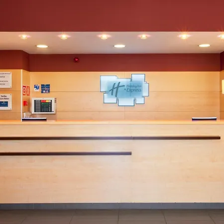 Express Airport By Ihg
