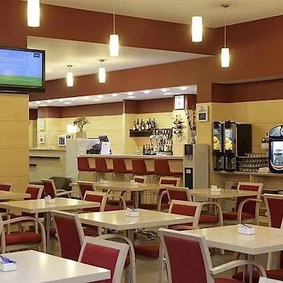 Hotel Express Airport By Ihg
