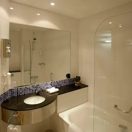 Express Airport By Ihg Hotel Malaga