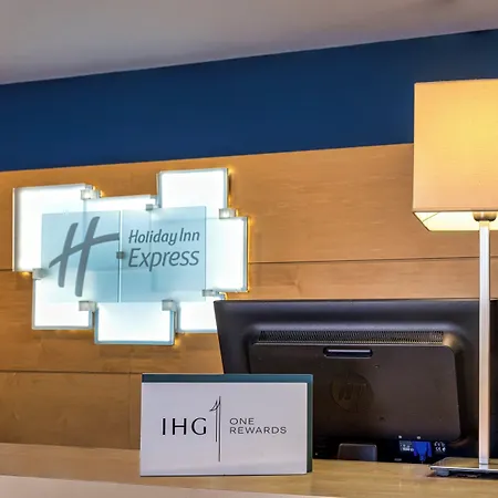 Express Airport By Ihg マラガ