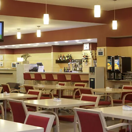 Express Airport By Ihg マラガ