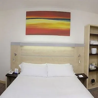 Express Airport, An Ihg 3* Málaga