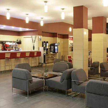 ホテル Express Airport By Ihg マラガ