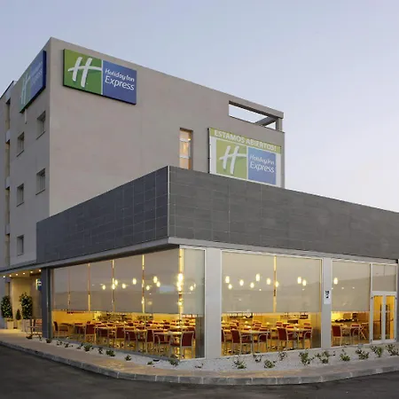 马拉加机场智选假日酒店 酒店 马拉加